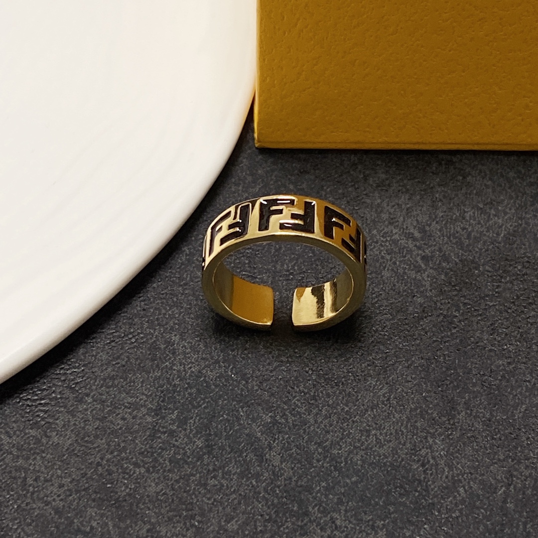 Fendi Ring