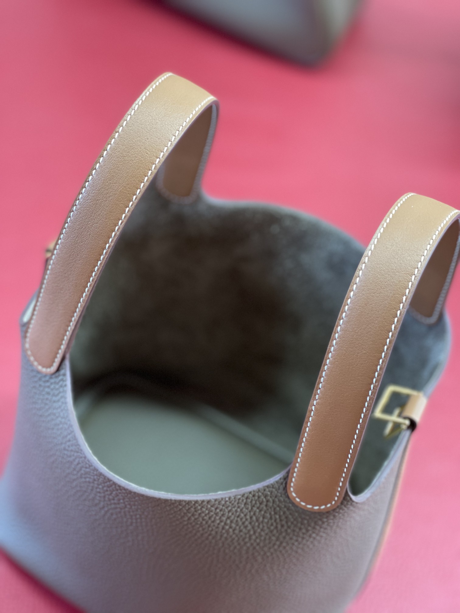 picotin18cm elephant gray and golden brown tc and swift leather gold buckle