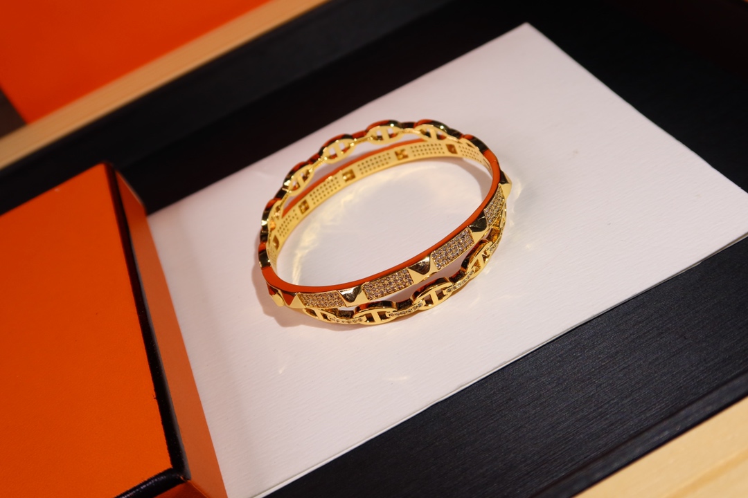 Hermes bracelet