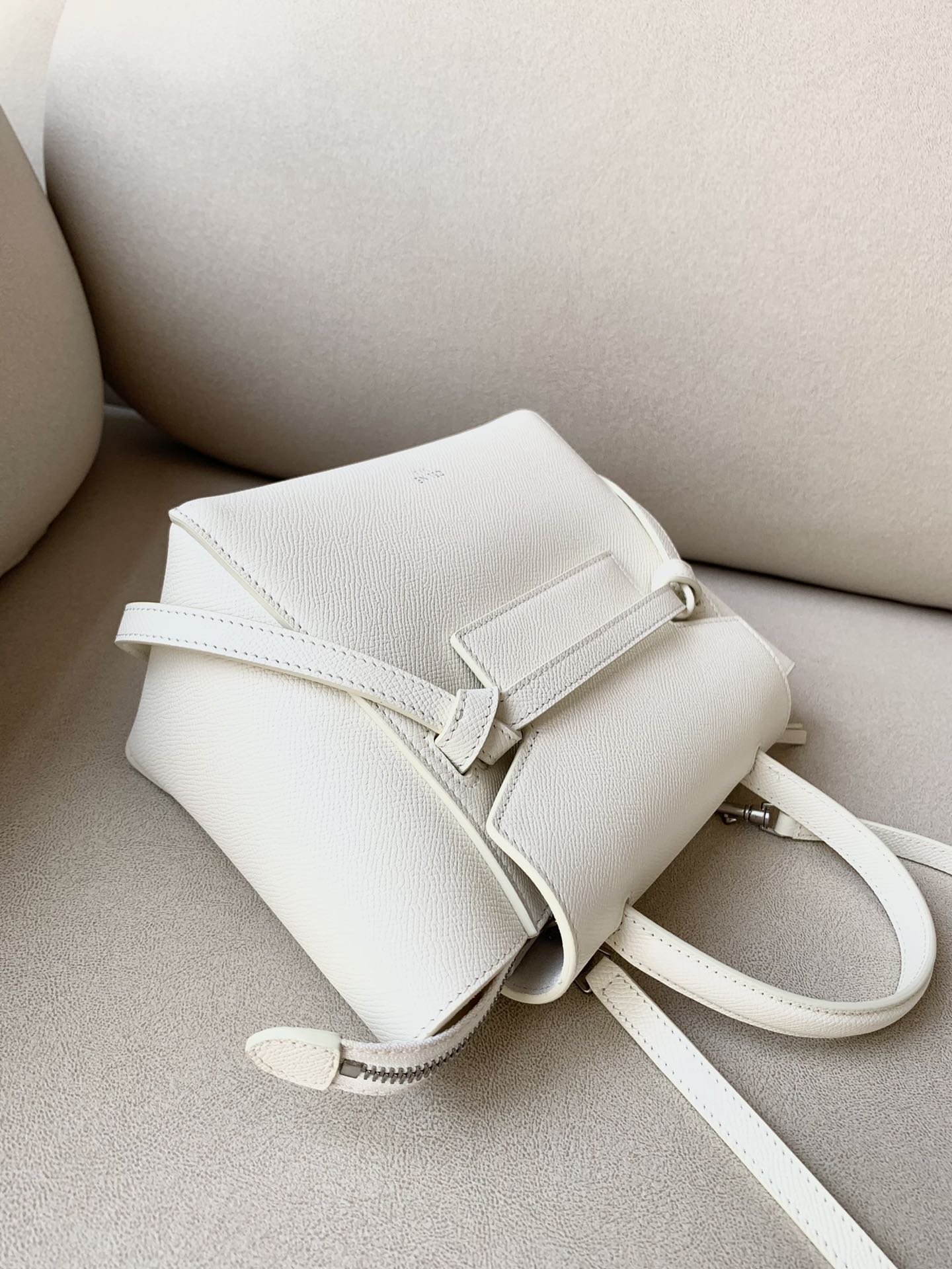 𝐂𝐞𝐥𝐢𝐧𝐞 Belt Bag Catfish Bag Small Grained Calfskin