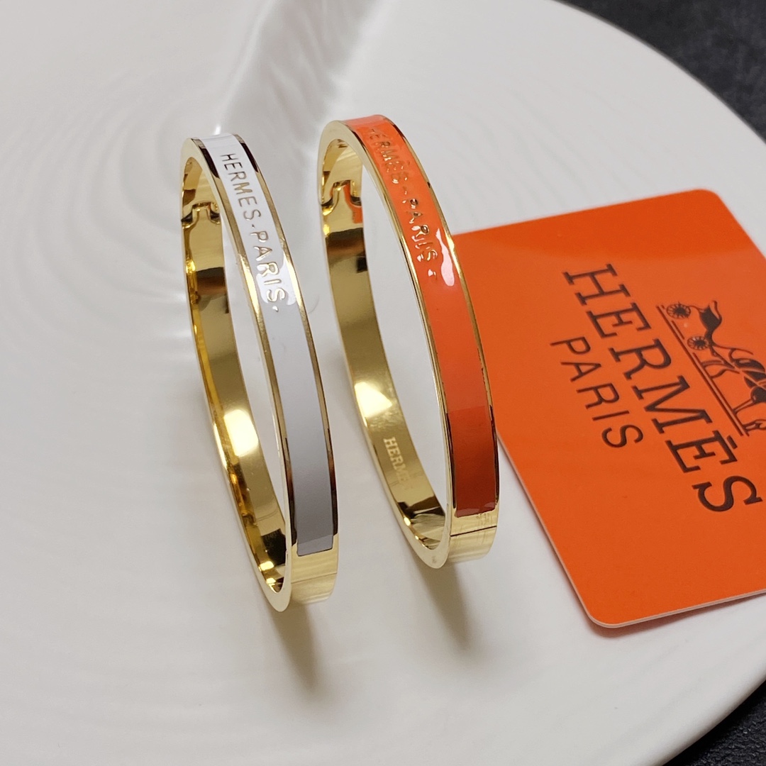 Hermes bracelet