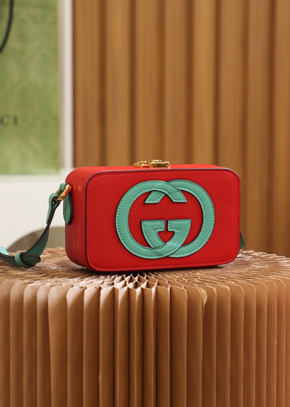 GUCCI box bag high-level color contrast design #658230