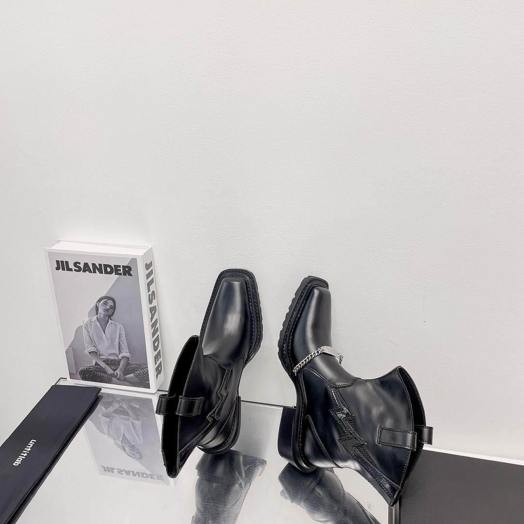 Untitlab 𝟐𝟎𝟐𝟏/𝐒𝐒 𝐧𝐞𝐰 Exclusive and correct version of Untitlab 2021/aw fall/winter fashionable boots