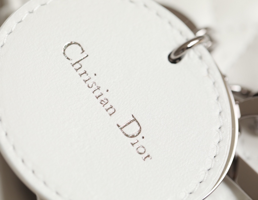 LADY DIOR MY ABCDIOR 〰️ white DR-091
