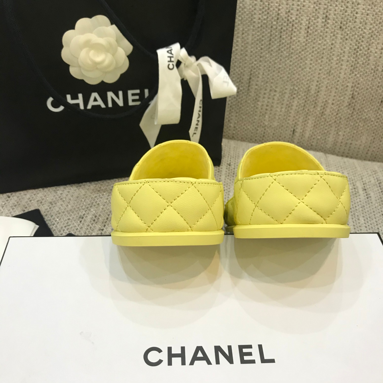 CHANEL 2022 early spring latest honey slippers fashion versatile series imported sheepskin cushioned feet