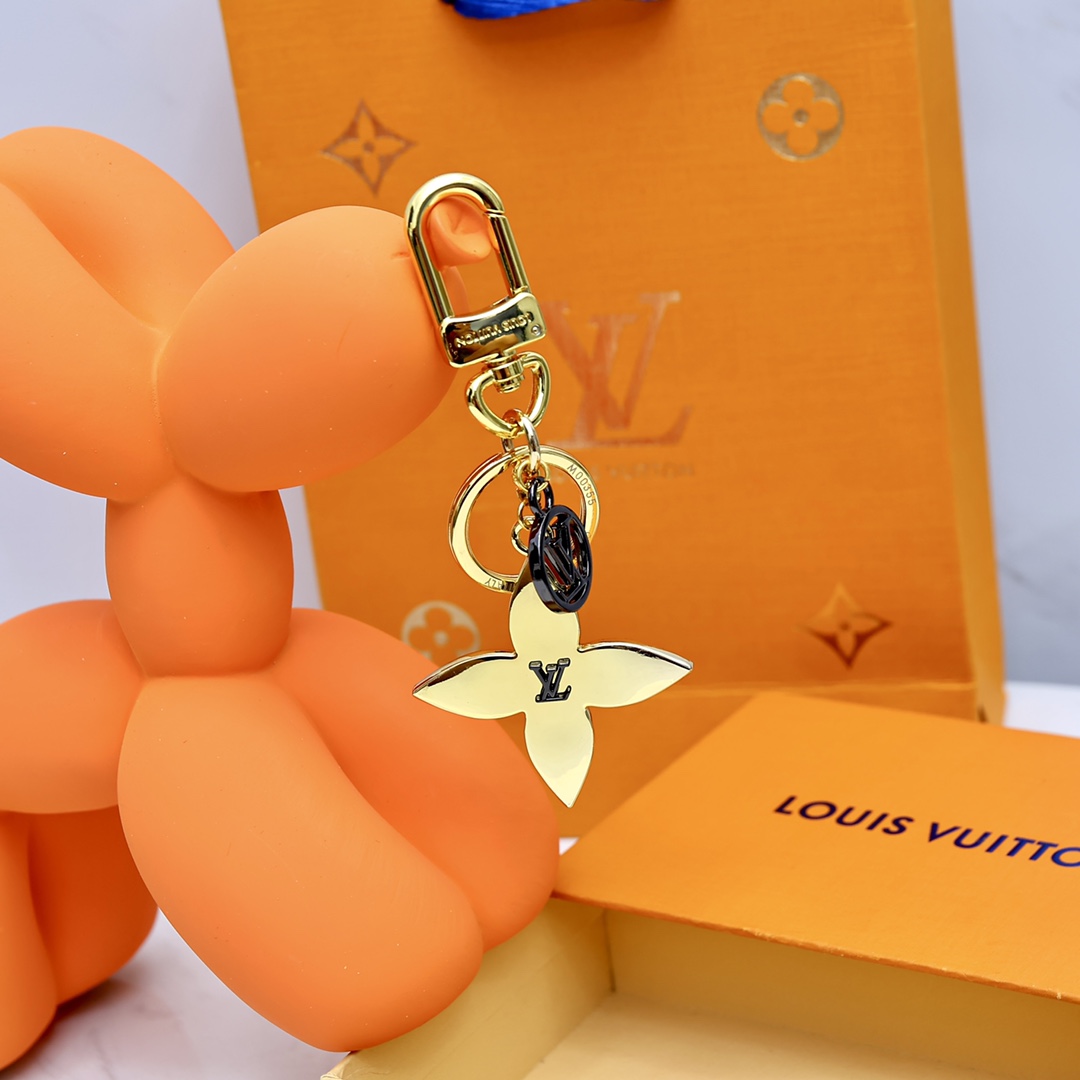 Louis Vuitton Lv Keychain Chain bag accessory