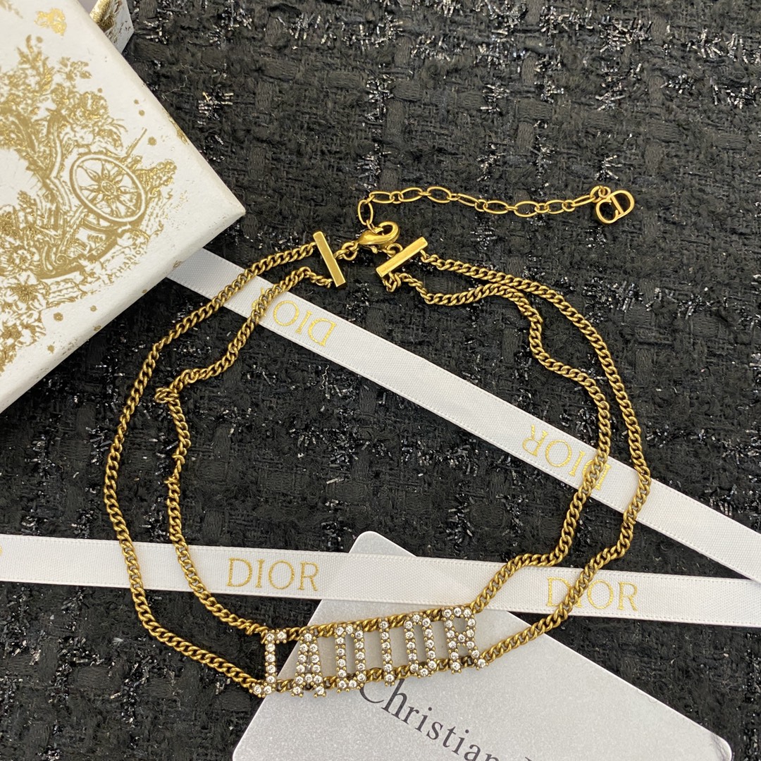 Dior necklace