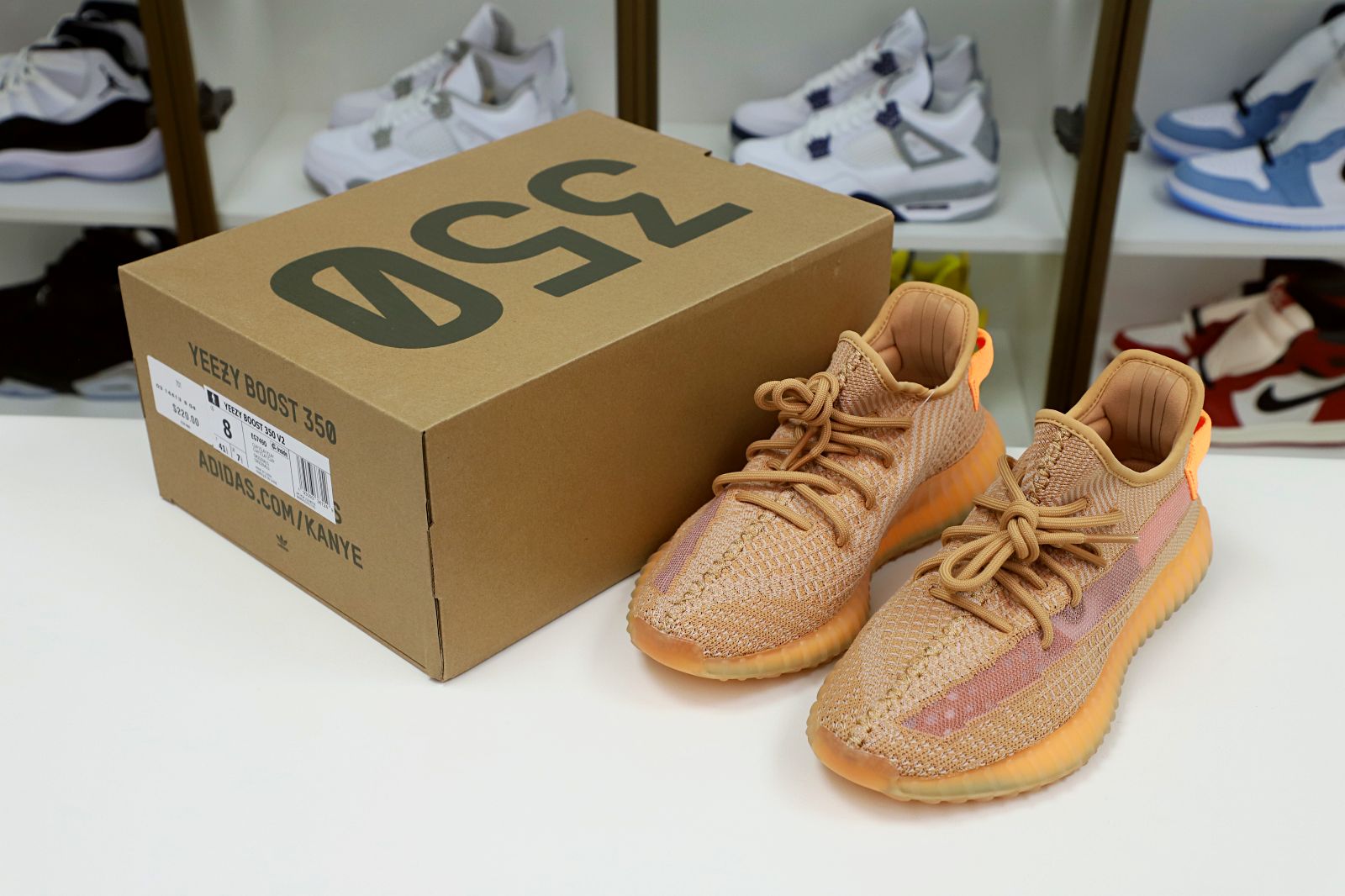 YEEZY BOOST 350 V2 CLAY