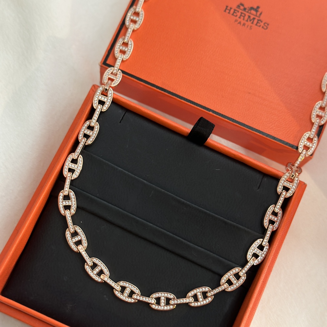 Hermes necklace