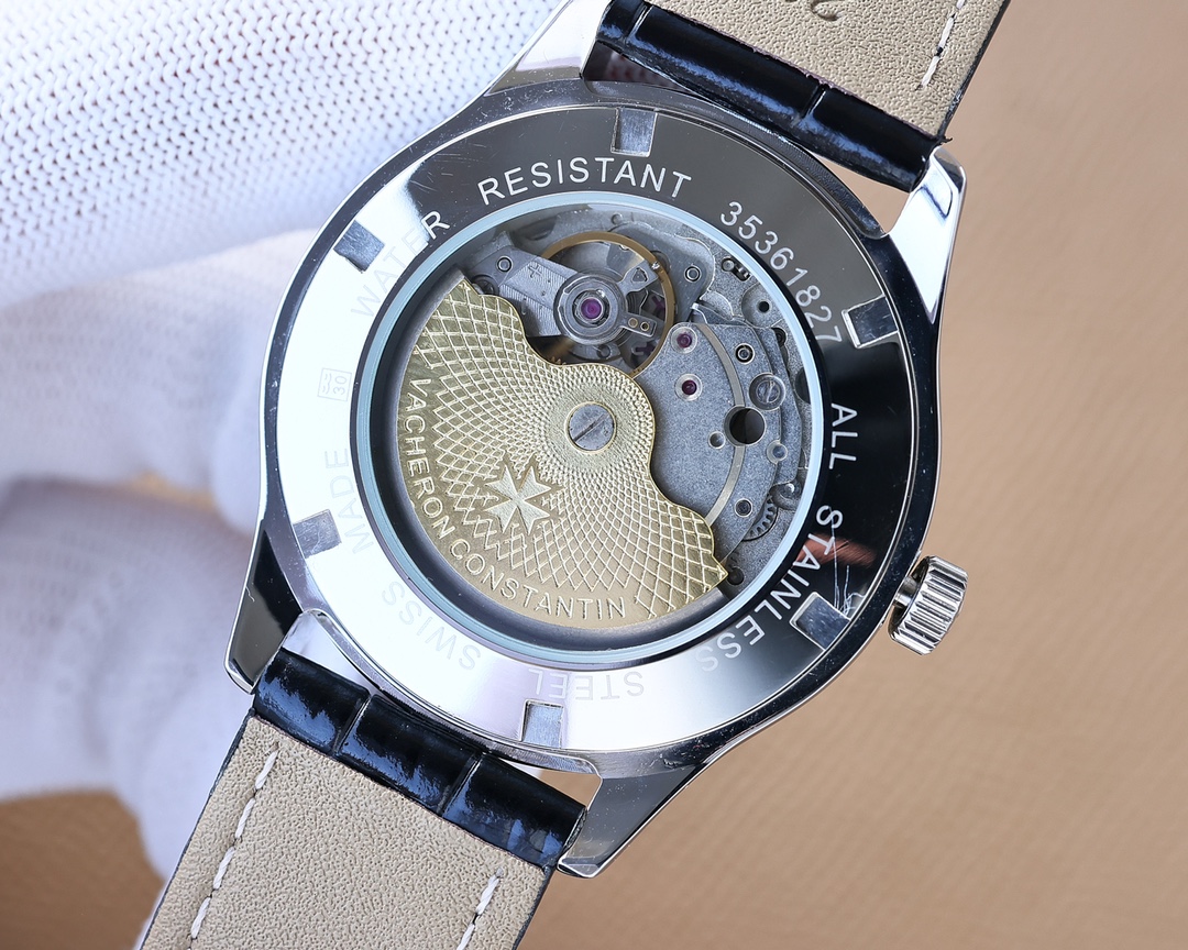 Rolex inlaid with 160 Slower diamonds