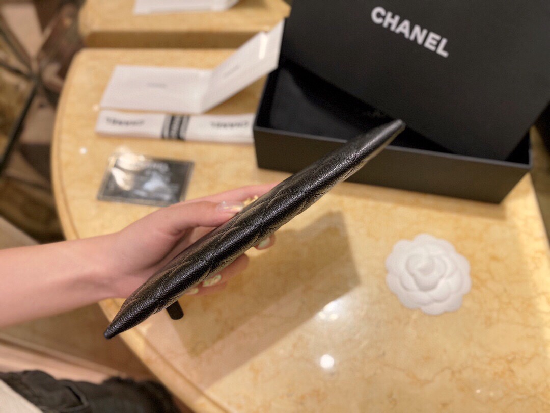 𝗖𝗛𝗔𝗘𝗡𝗟✦ Imported channel special fine grain embossed calfskin 🐂 Leboy Collection Zipper Clutch | Classic Black Gold 👑