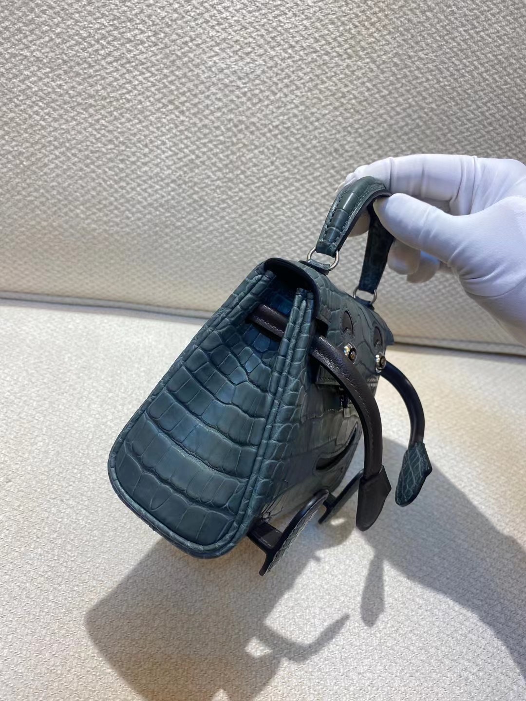 kelly doll  American crocodile top craftsmanship wax thread hand sewing