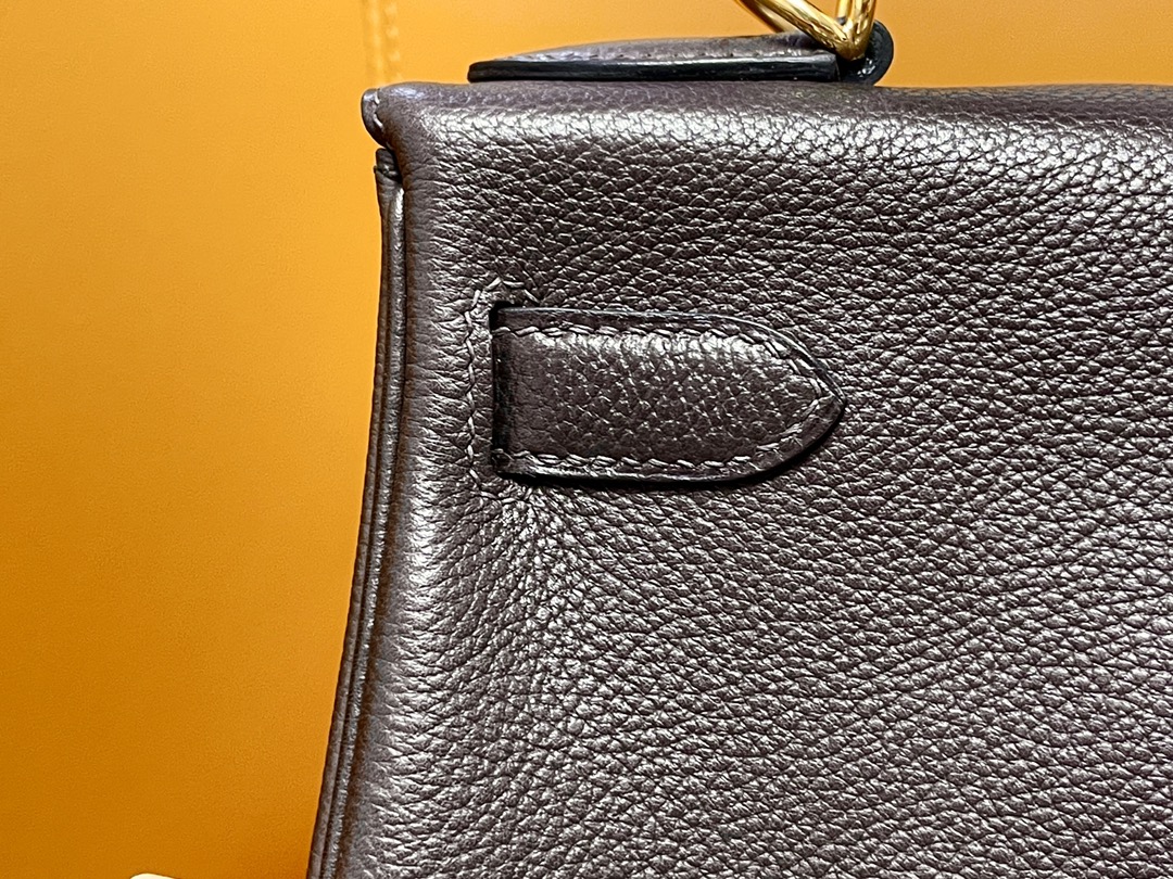 Kelly28 ebony color Fubao leather gold buckle