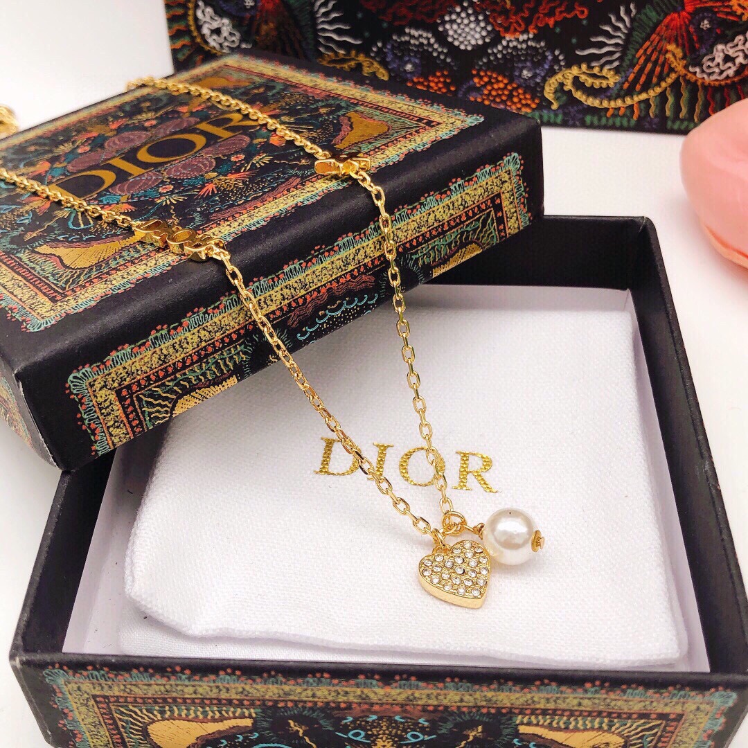 Dior Heart Pearl Necklace