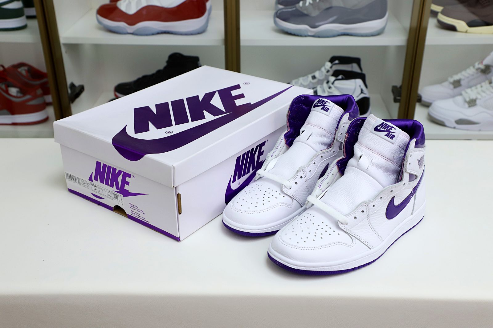 Air Jordan 1 High OG Court Purple