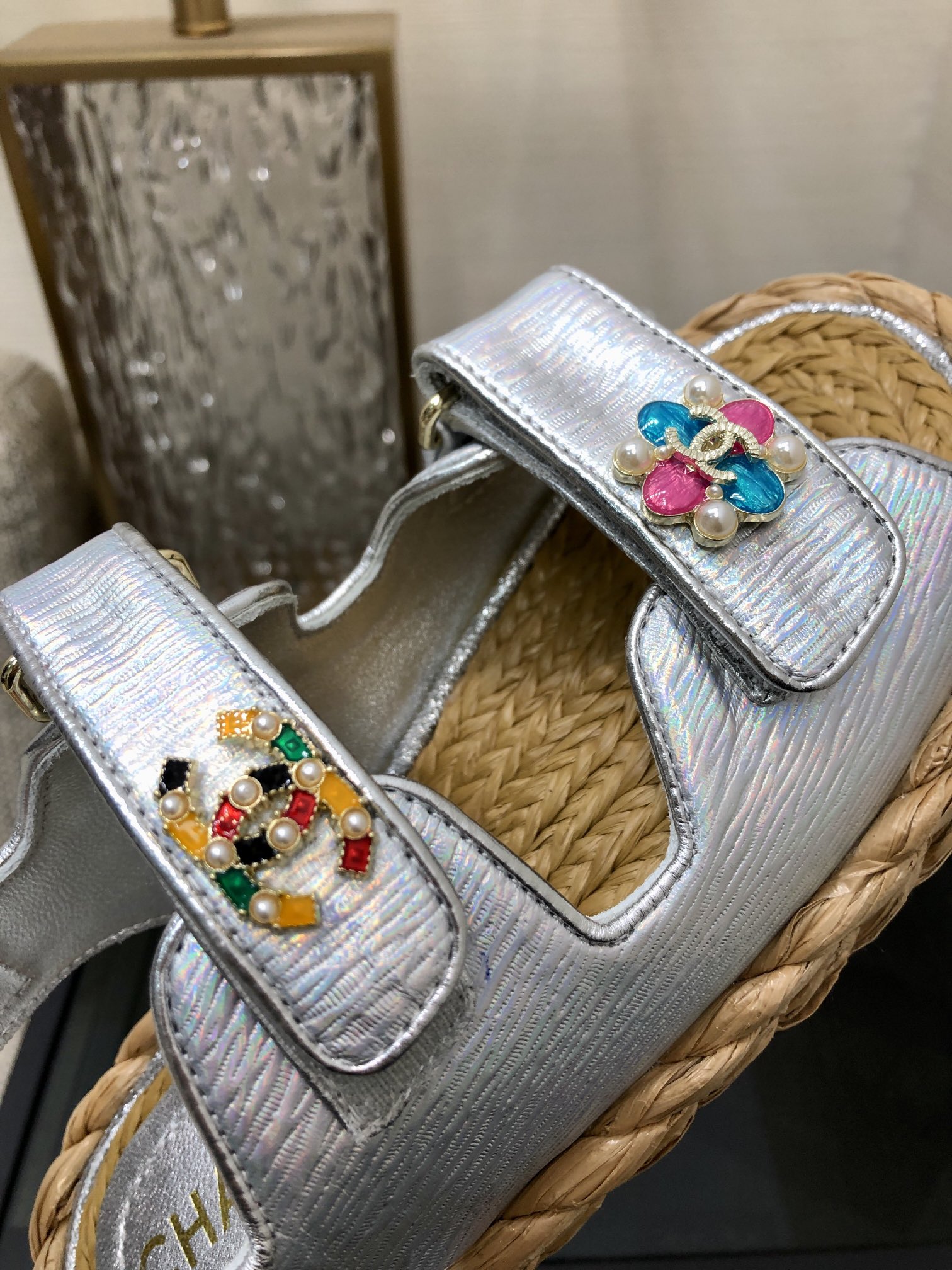 CHANEL 2023 spring and summer latest woven velcro sandals Japan imported woven materials