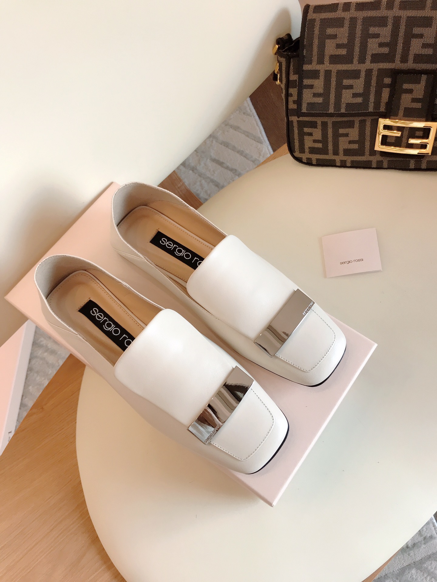 𝐒𝐇𝐔𝐒𝐇𝐔𝐓𝐎𝐍𝐆｜𝟐𝟎𝟐𝟑/𝐒𝐒 𝐧𝐞𝐰 The most bow-tied and best-looking shoe of the year