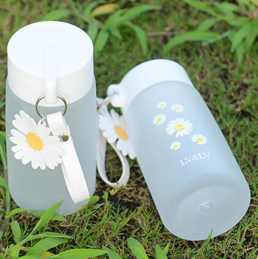 Water Bottle Milk Cup 500ml Plastic Little Daisy Matte Portable Water flower Cup Juicing Bottles Tea Cup Female Student Creative Handy Cup Plastic