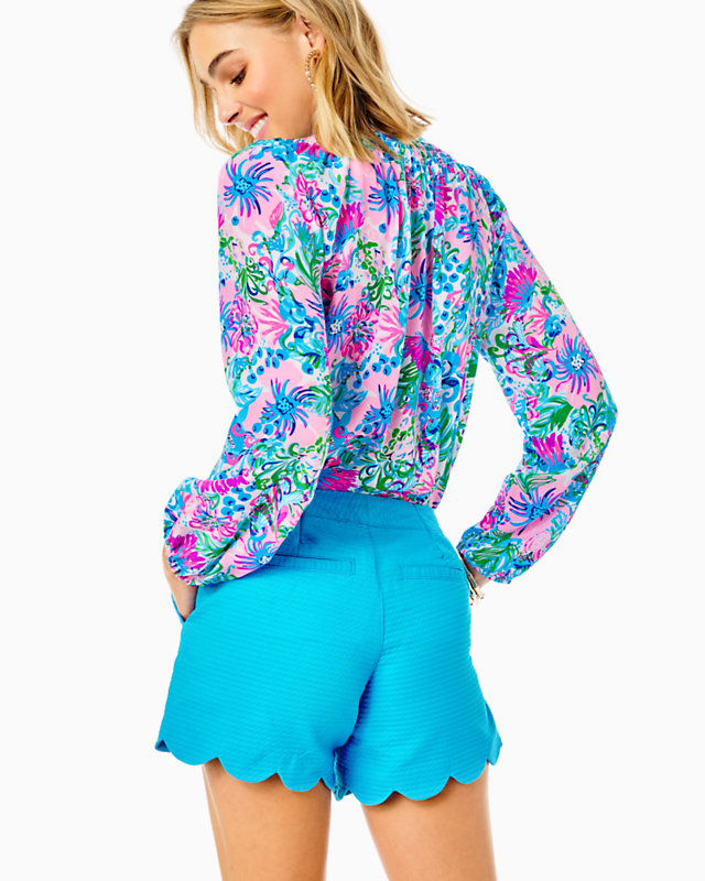 5" Buttercup Scallop Hem Short