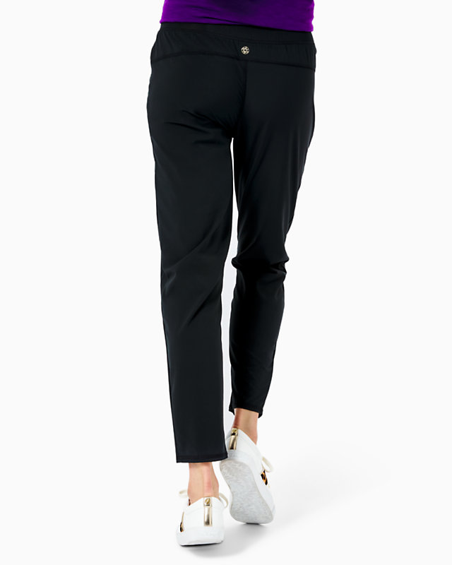 UPF 50+ Luxletic 28" Run Around Pant | Lilly Pulitzer Outlet