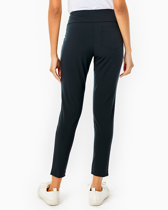 UPF 50+ Luxletic 28" Corso Pant | Lilly Pulitzer Outlet