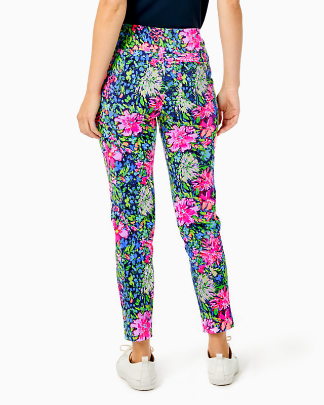 UPF 50+ Luxletic 28" Corso Pant | Lilly Pulitzer Outlet