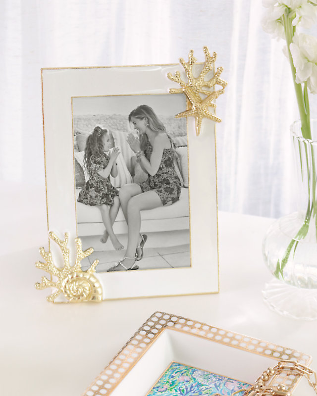 Critter Picture Frame | Lilly Pulitzer Sale | Lilly Pulitzer Outlet