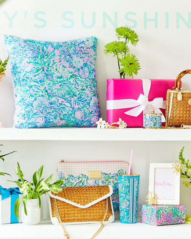 18‘’ Square Outdoor Pillow | Lilly Pulitzer Sale | Lilly Pulitzer Outlet