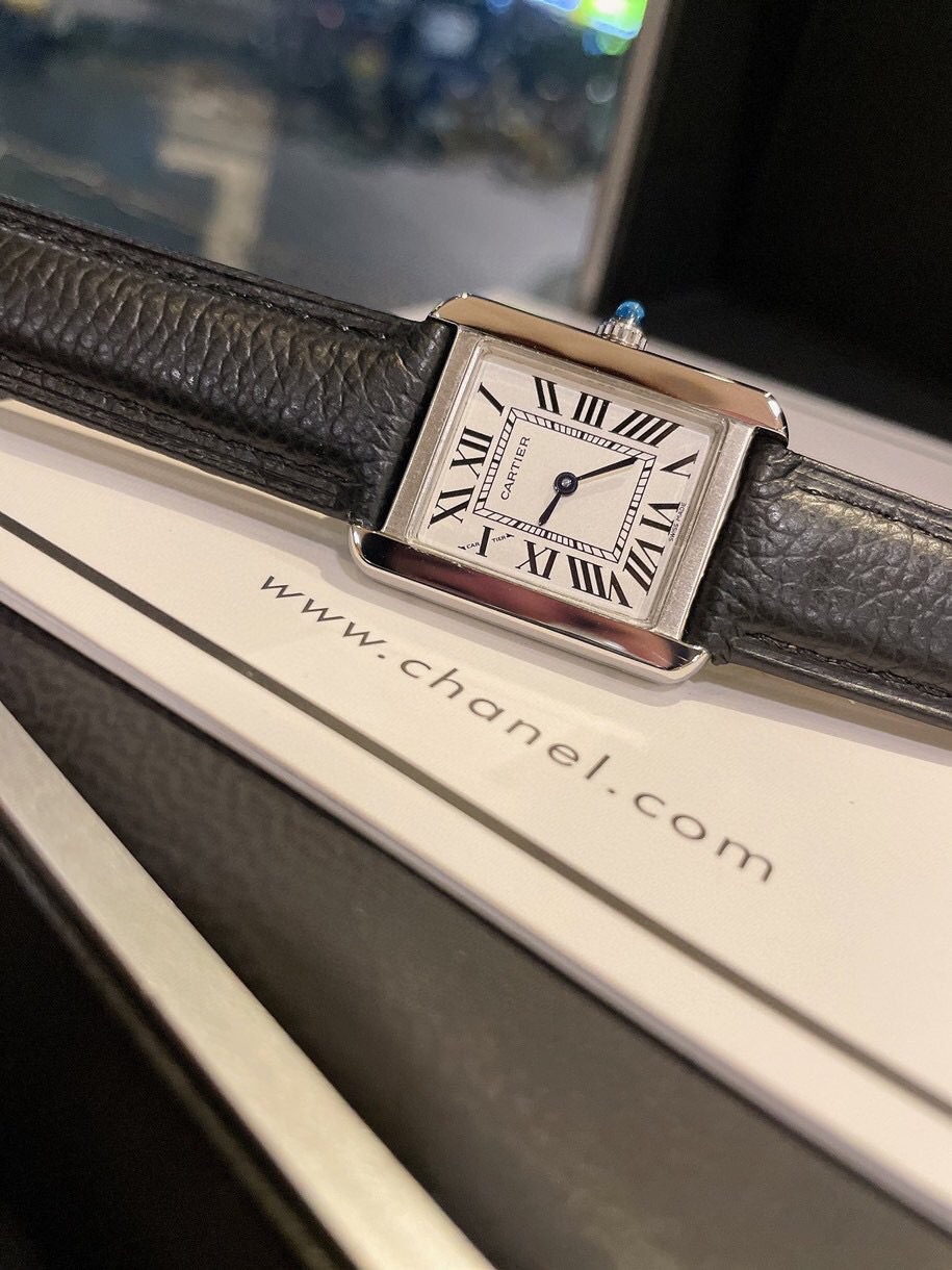 🔥🔥🔥 Cartier Tank Series Vintage Wristwatch