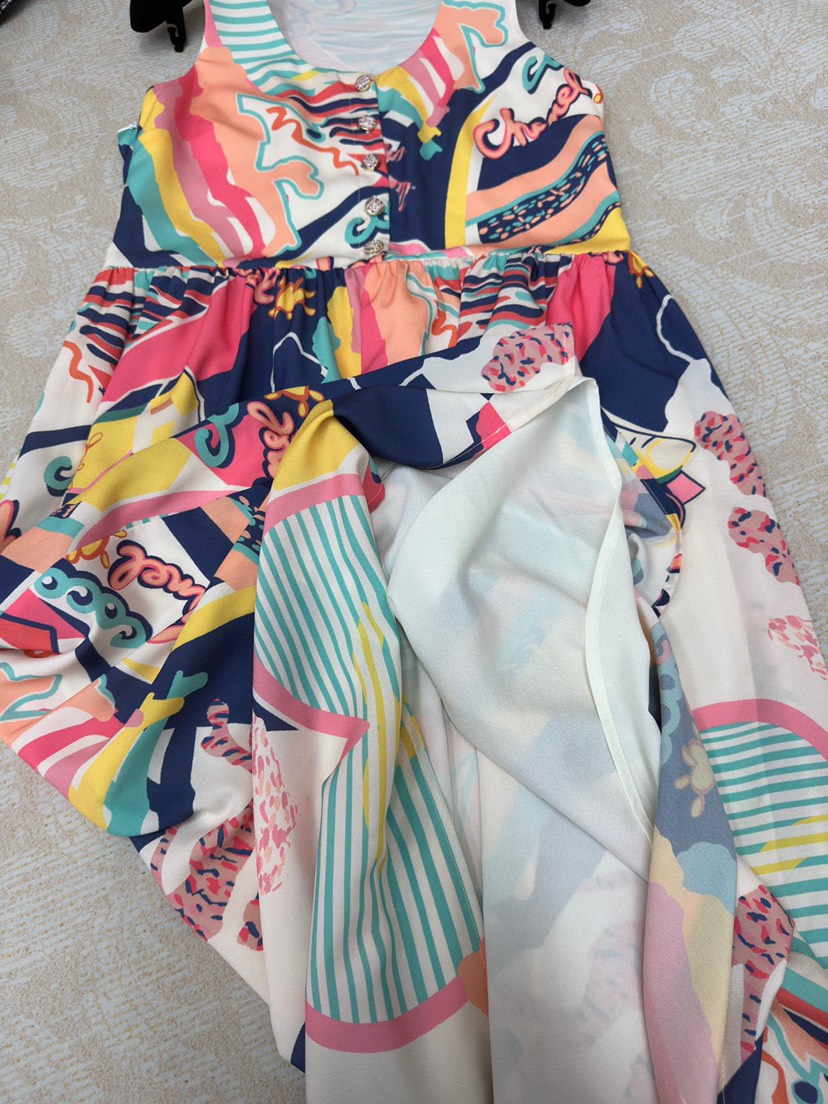 New Chanel 23 Spring/Summer New Colorful Tie Dye Print Strap Dress