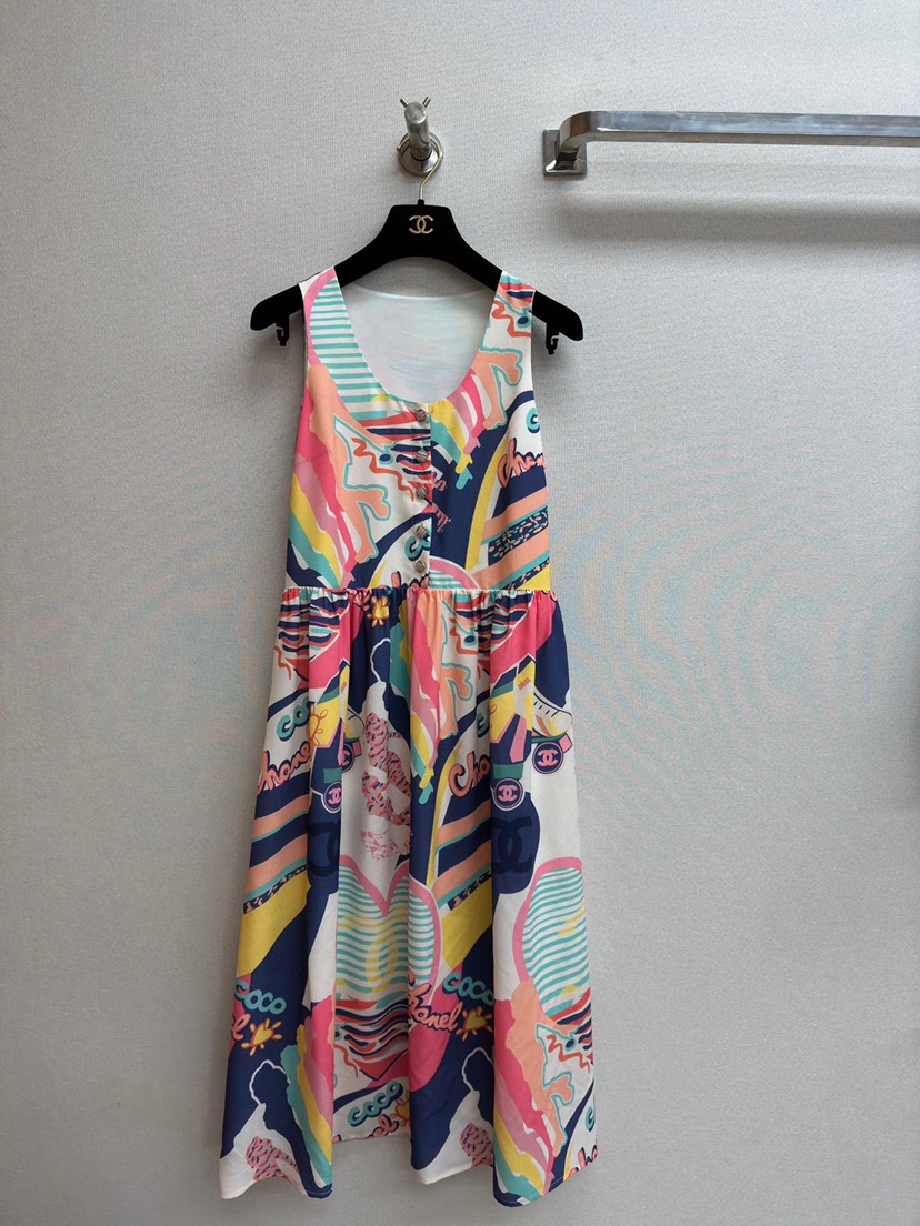 New Chanel 23 Spring/Summer New Colorful Tie Dye Print Strap Dress