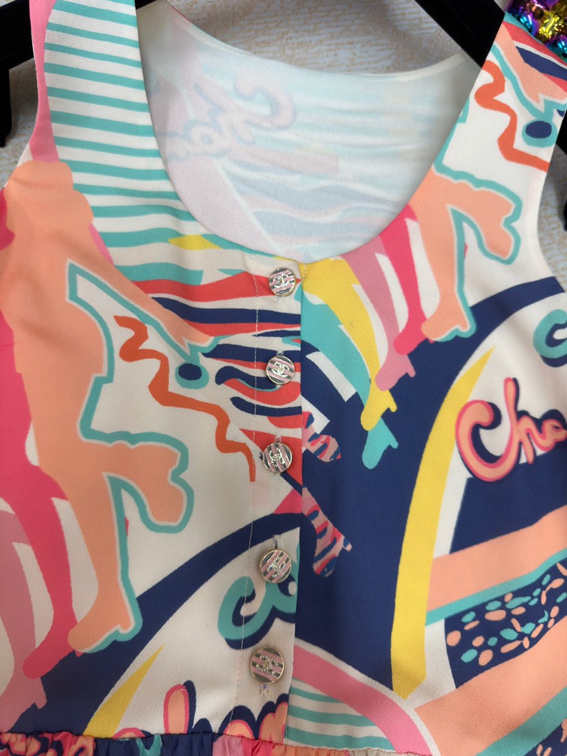 New Chanel 23 Spring/Summer New Colorful Tie Dye Print Strap Dress