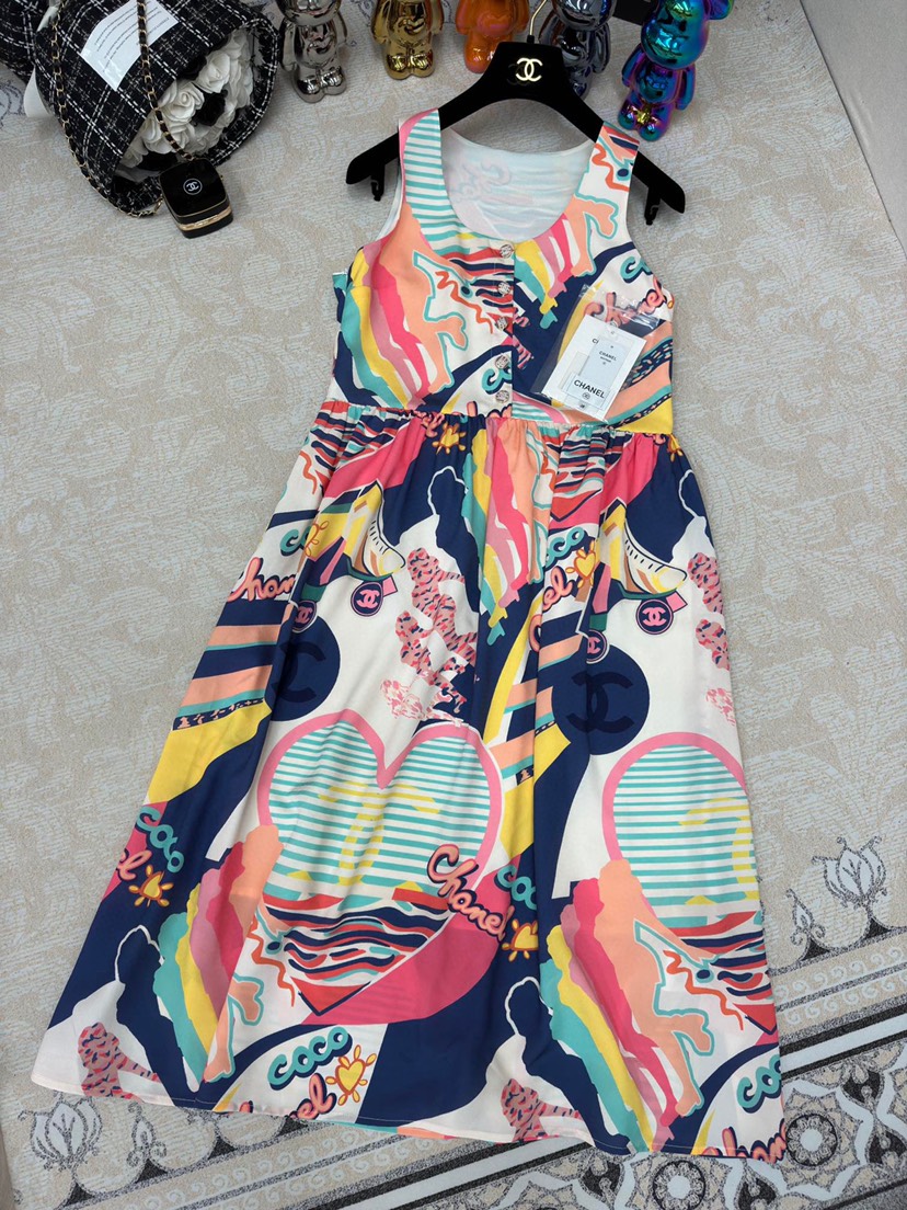 New Chanel 23 Spring/Summer New Colorful Tie Dye Print Strap Dress