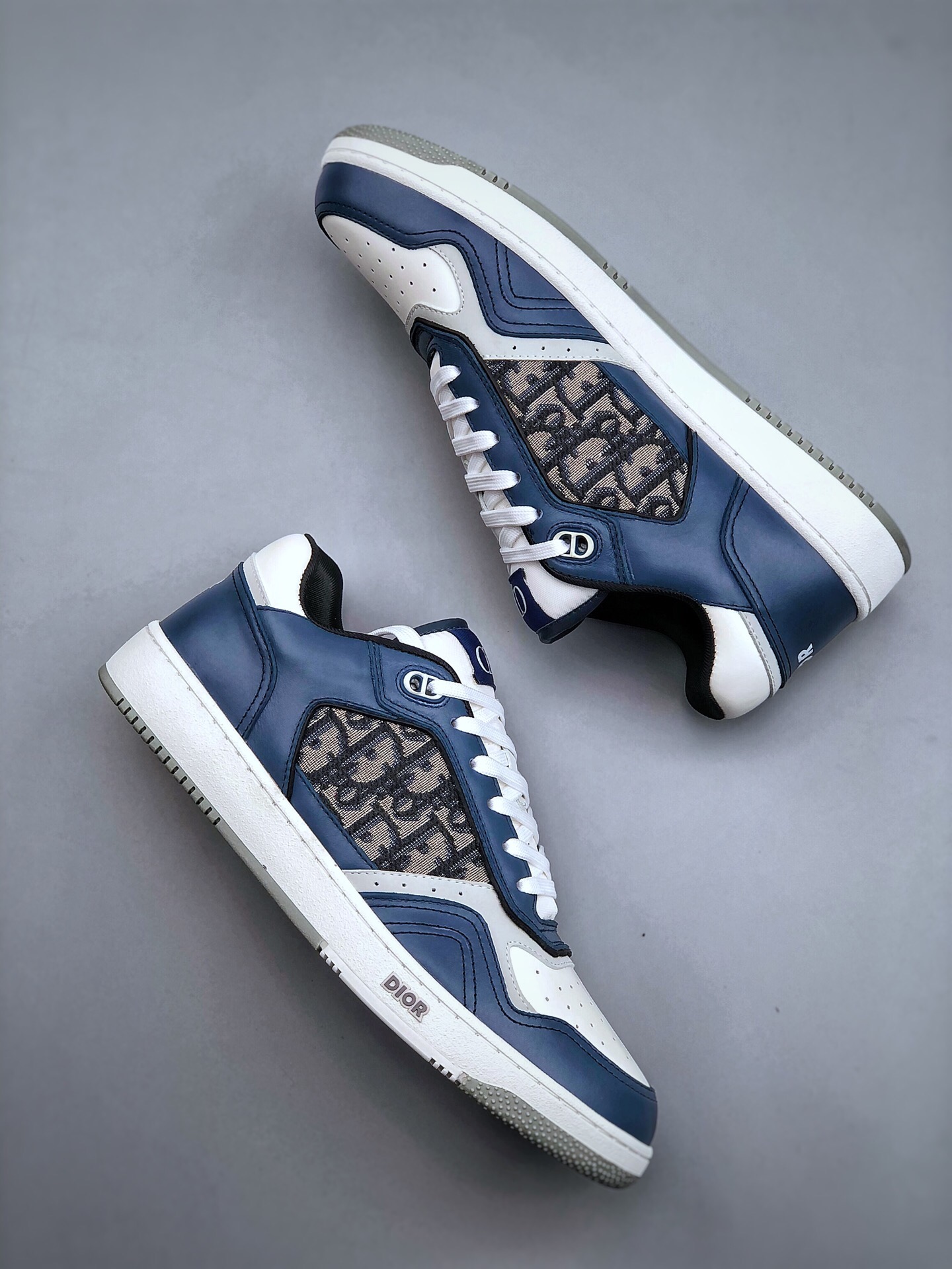 New Dior B27 series of top edition board shoes on the market