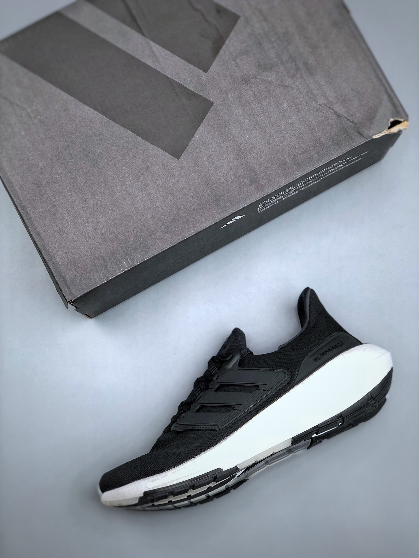 New Adidas ultra boost light ub2023 popcorn running shoes