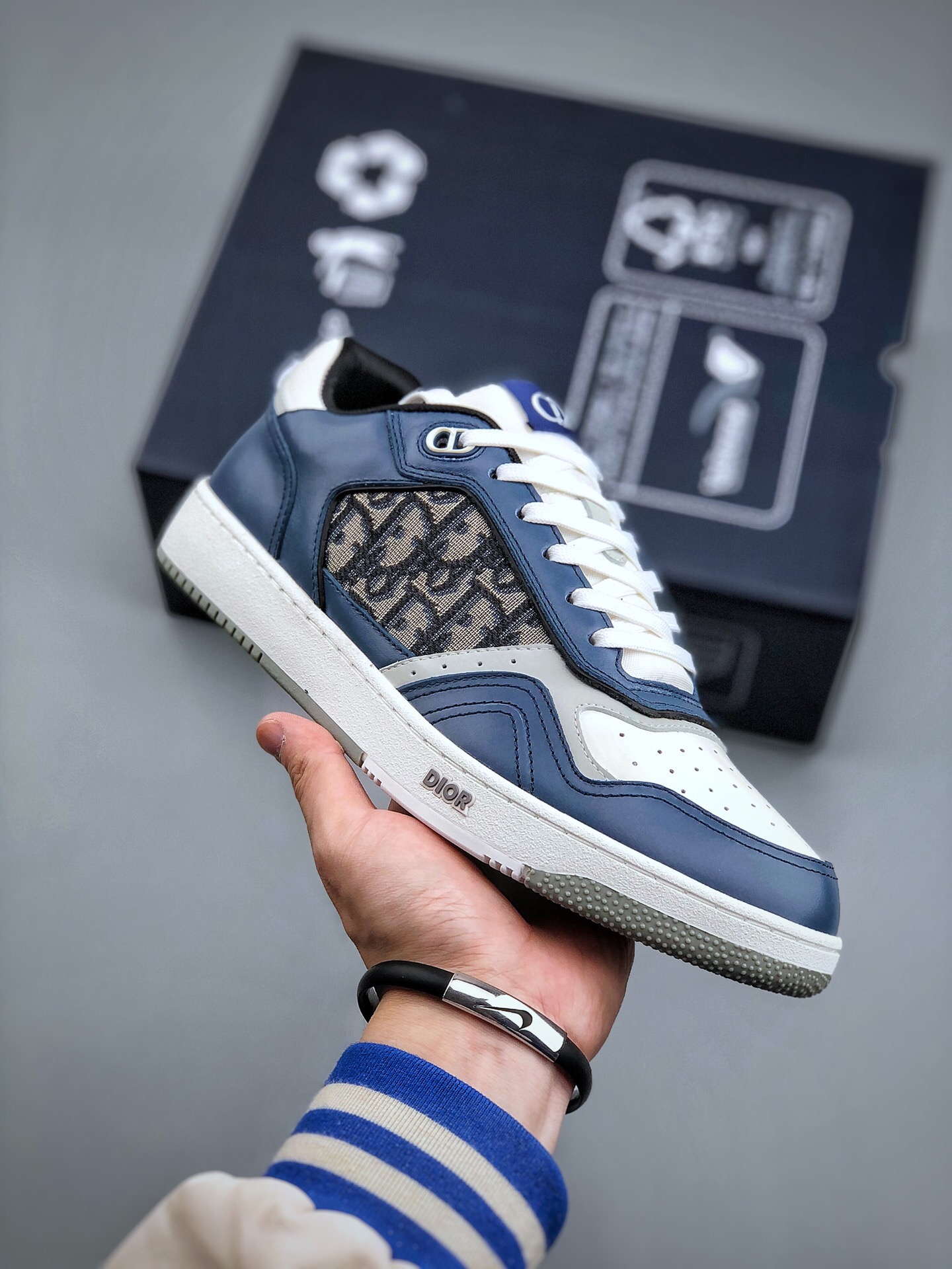 New Dior B27 series of top edition board shoes on the market