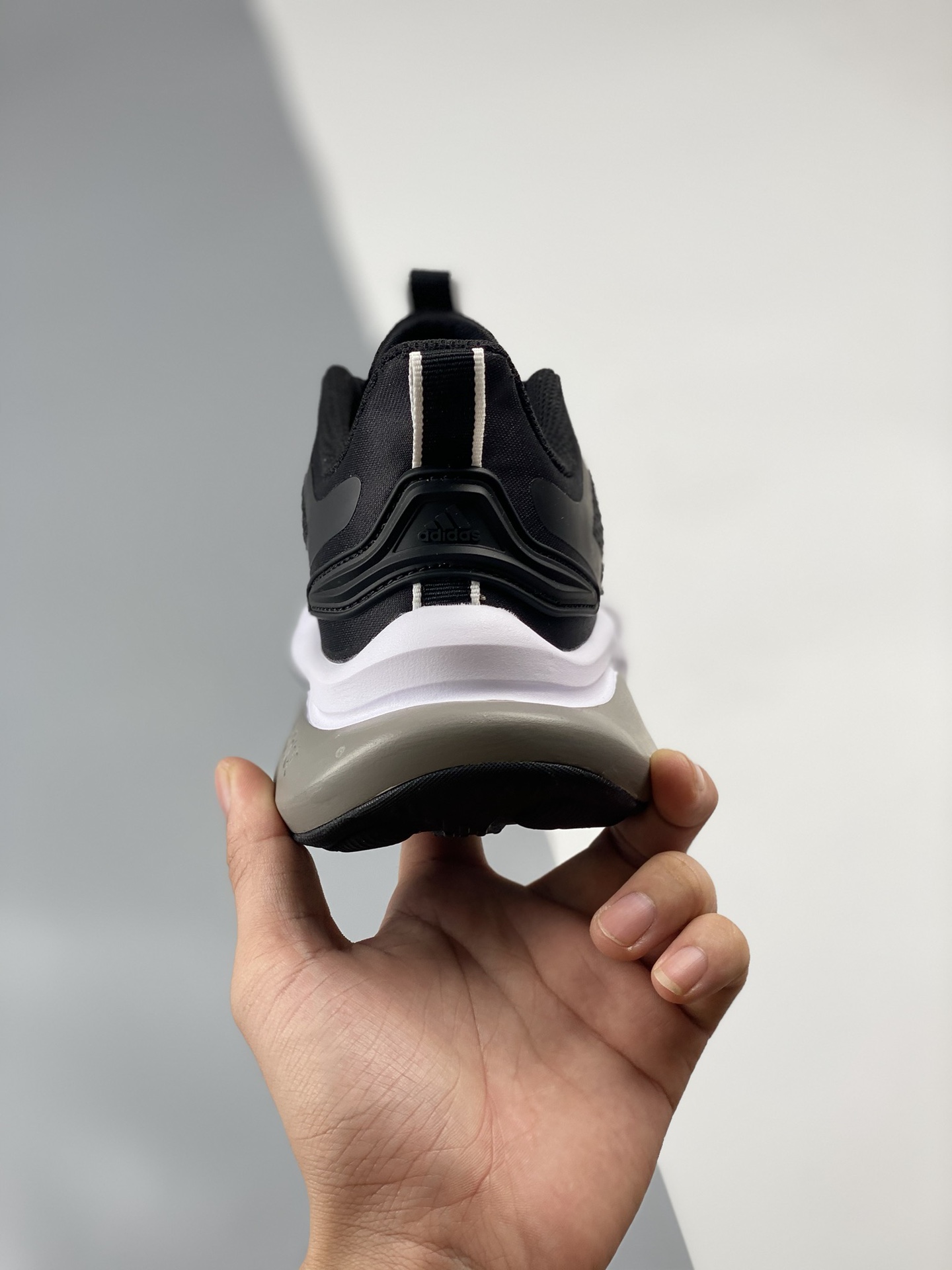 New  Adidas White and black comfortable trend boost popcorn low top running shoes