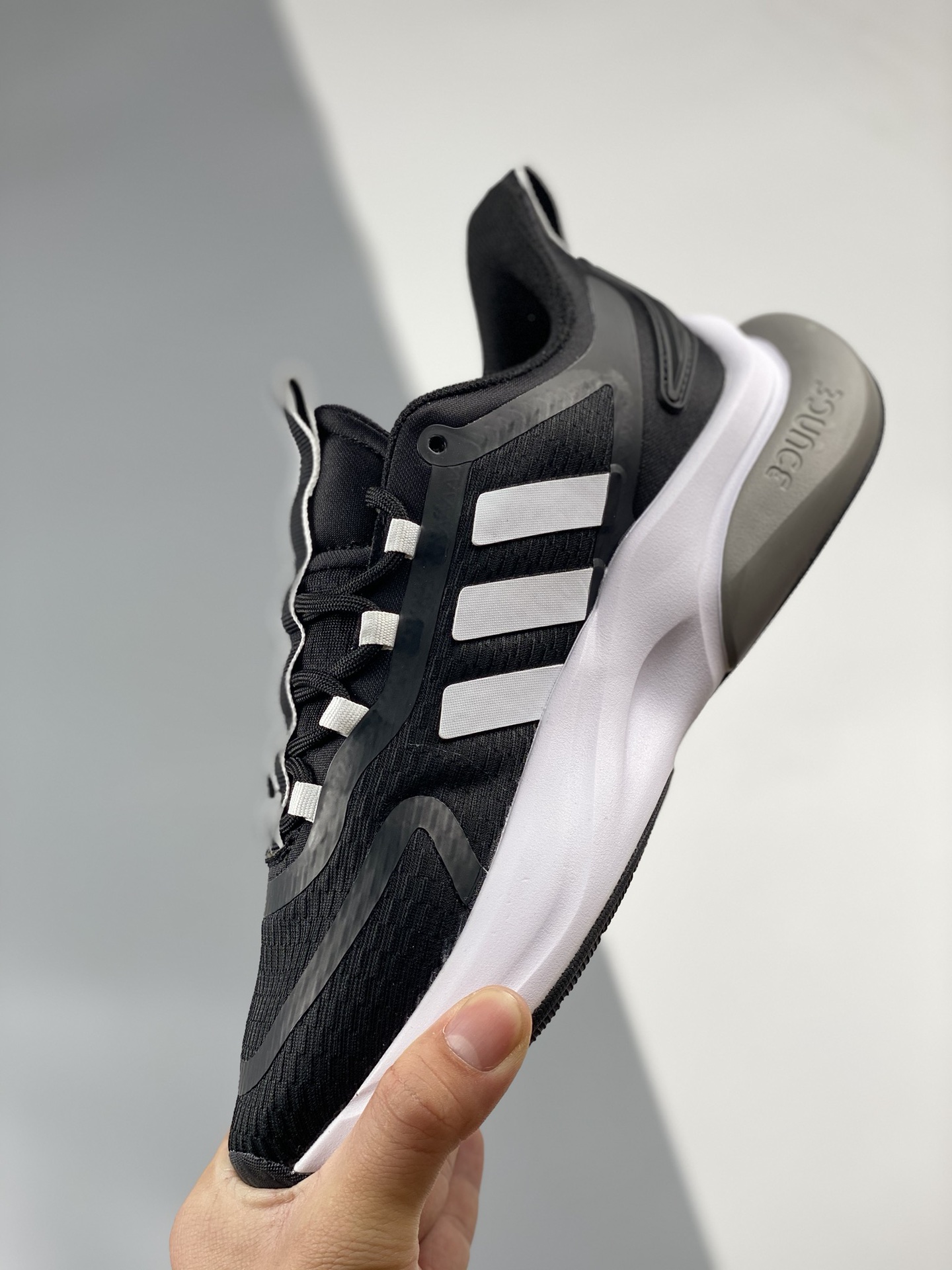 New  Adidas White and black comfortable trend boost popcorn low top running shoes