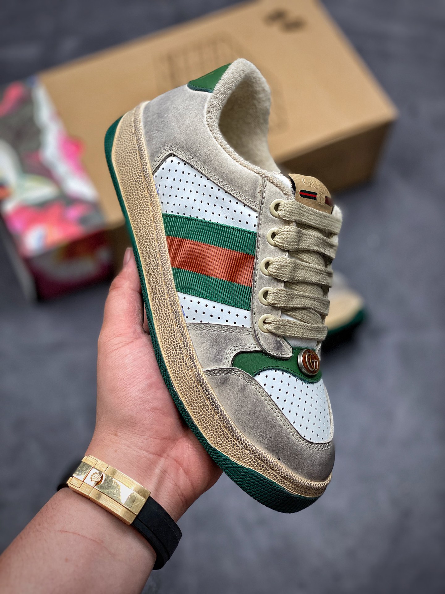 New Gucci distressed screener sneaker Classic prototype retro versatile old dad sneakers