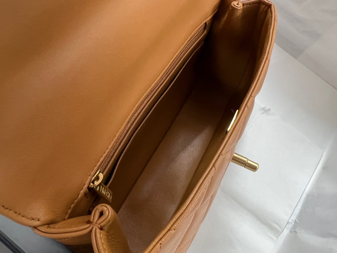 New Chanel 23a New Advanced Handicraft Workshop Series 😍 Small flap bag 🌐 As4233