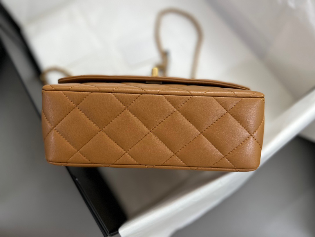 New Chanel 23a New Advanced Handicraft Workshop Series 😍 Small flap bag 🌐 As4233