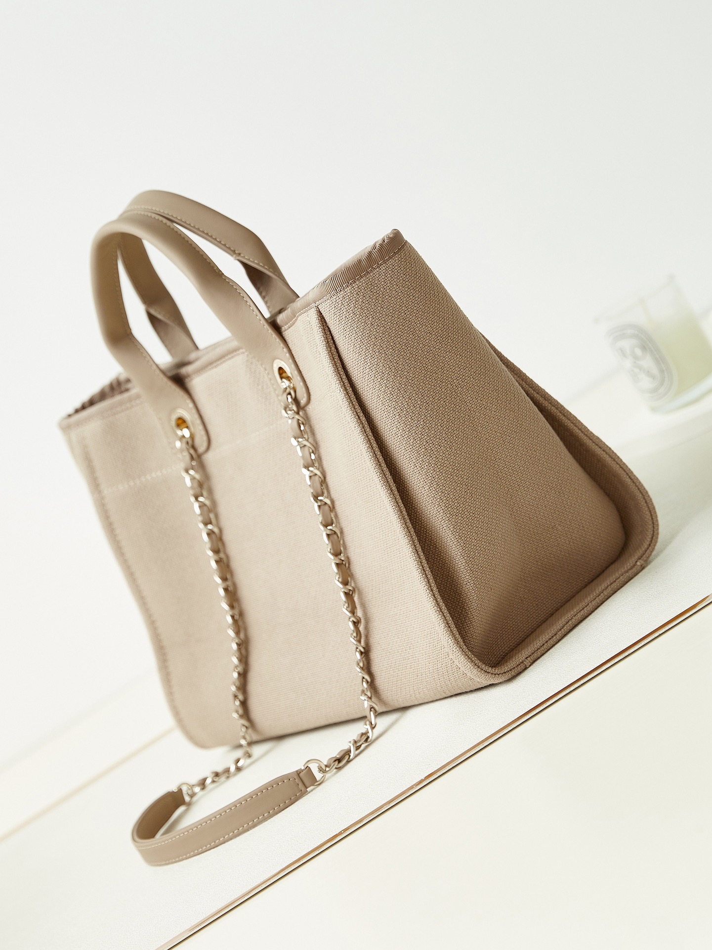 New Chanel 22s Latest Beach Bag Chanel Panda Color Matching 🐼