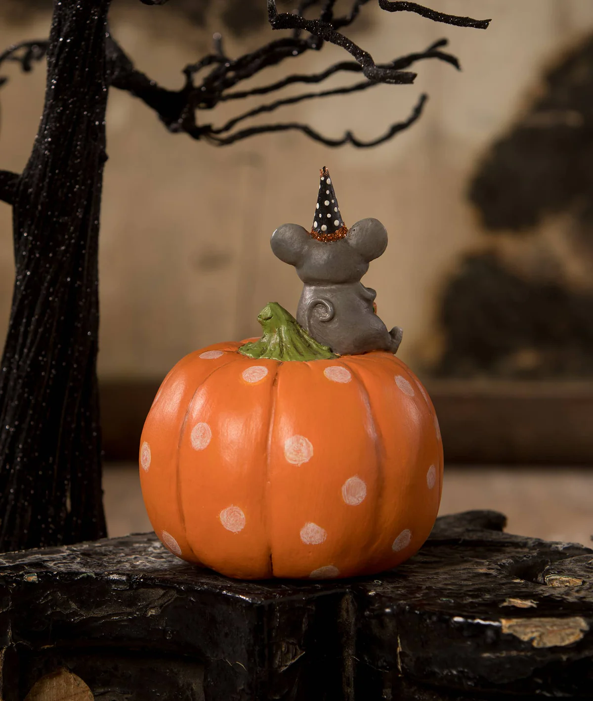 Halloween Mouse on Pumpkin