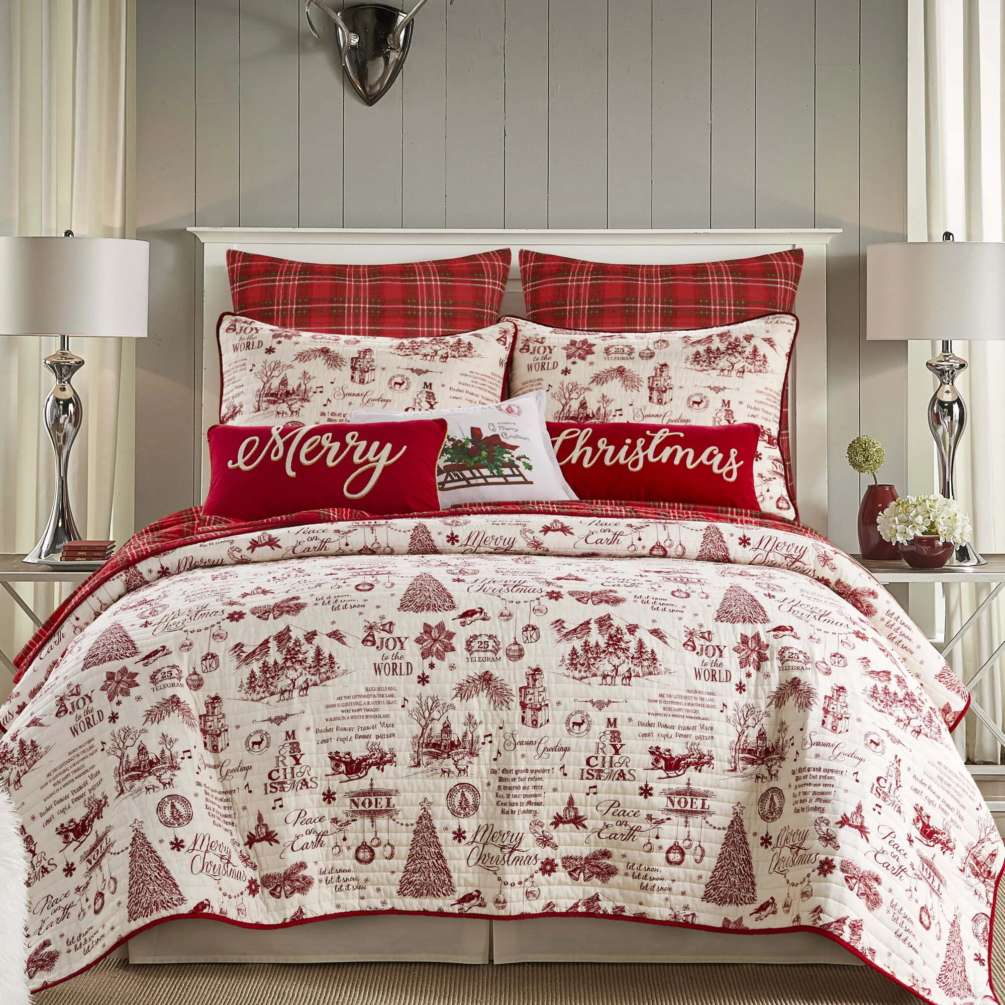 Yuletide Quilt Set - King Quilt (106x92in.) + Two King Pillow Shams (36x20in.) - Christmas Holiday Script - Red and Cream - Reversible - Cotton