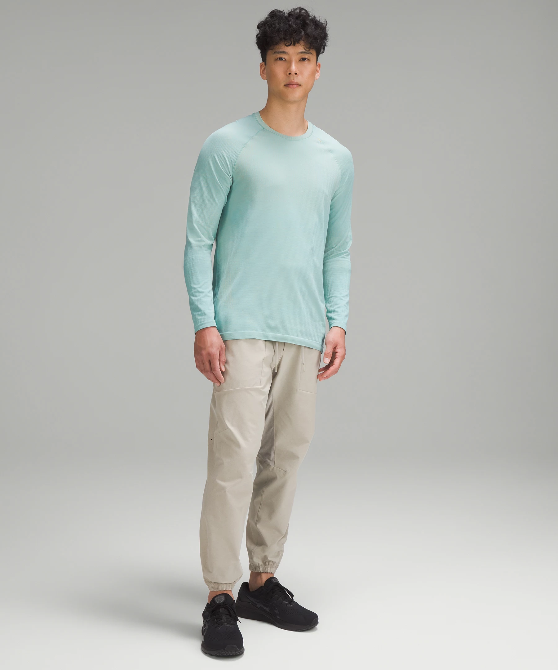 Metal Vent Tech Long-Sleeve Shirt *Updated Summer Glow/Cyan Blue
