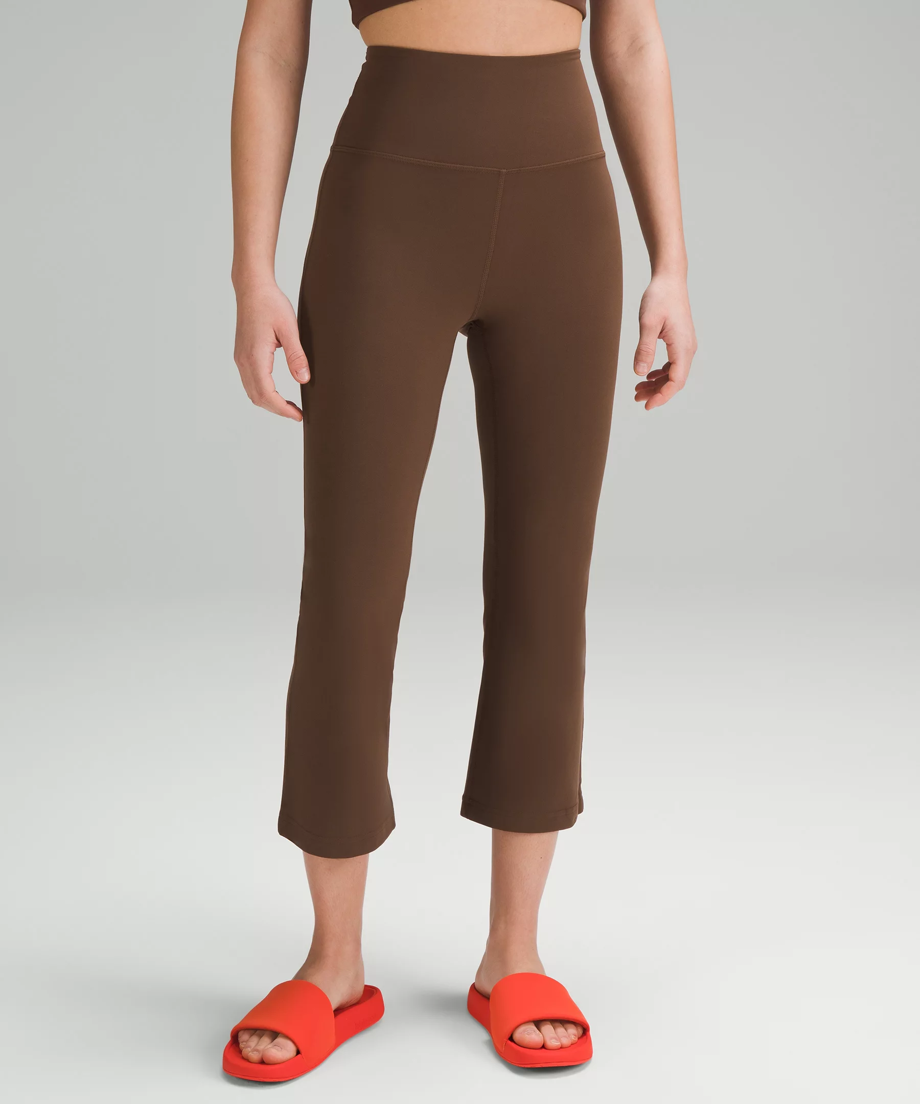 Groove Super-High-Rise Crop 23