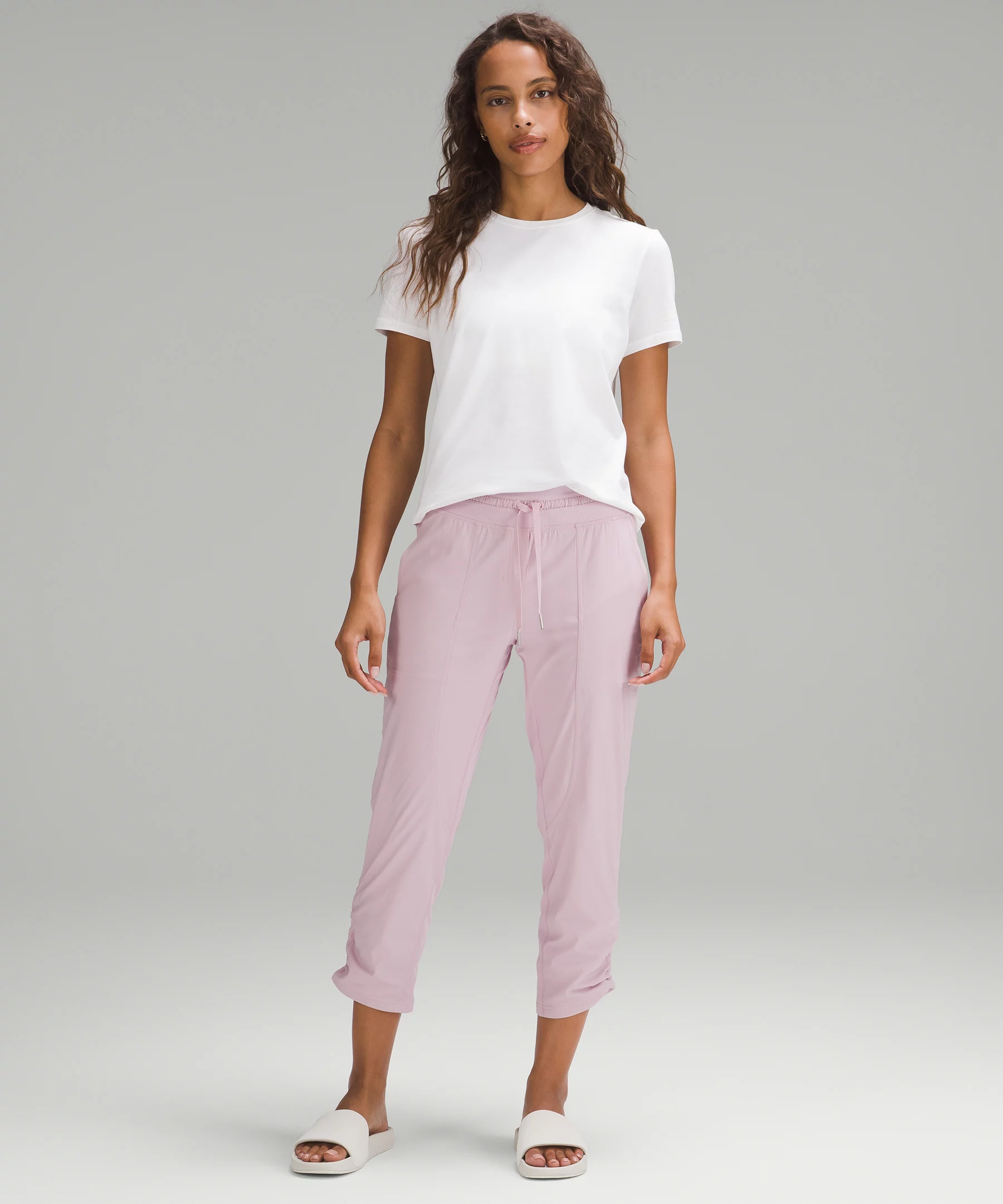 Dance Studio Mid-Rise Cropped Pant