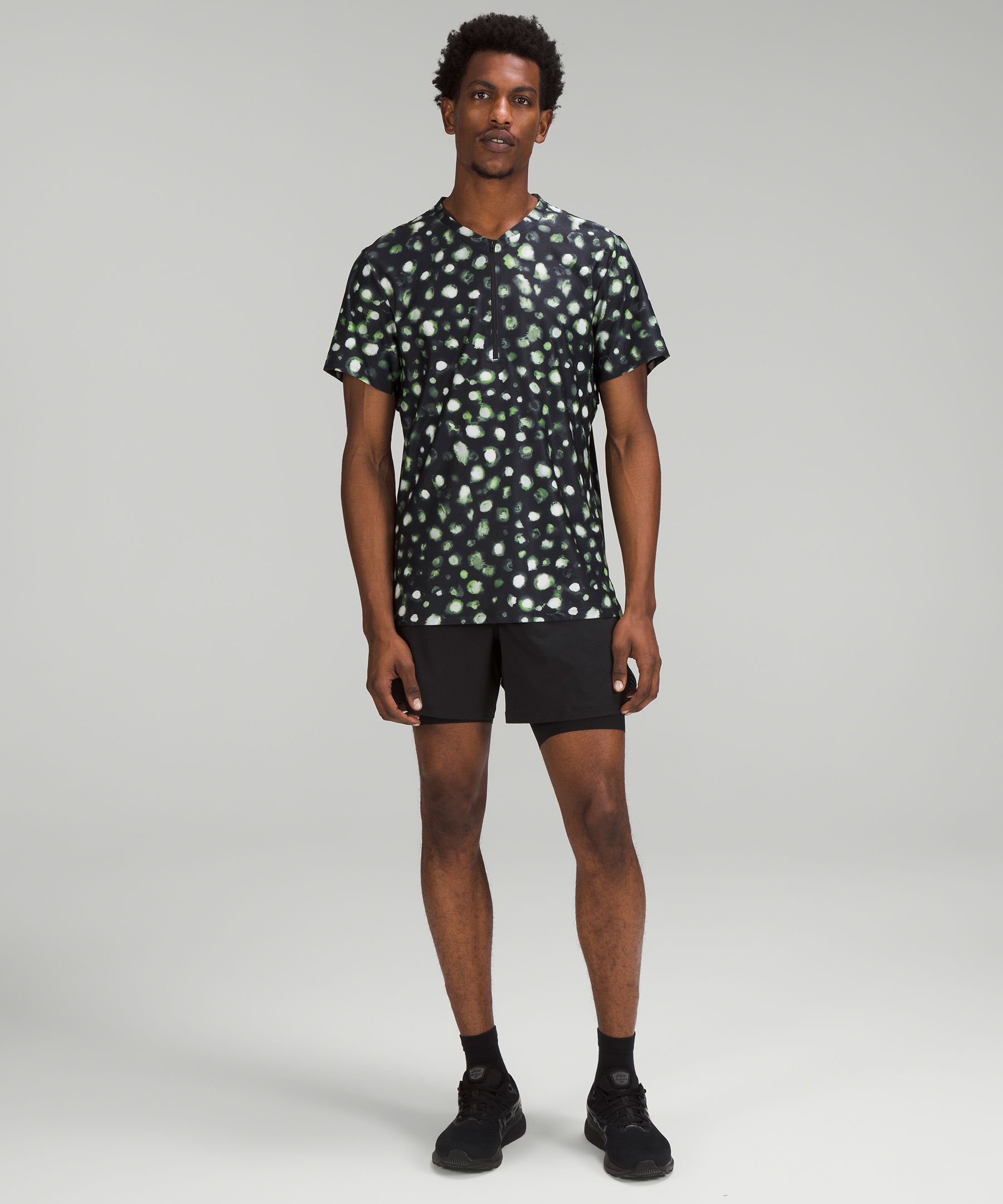 Vented Tennis Short Sleeve Shirt Haze Dot Inverse Black Multi