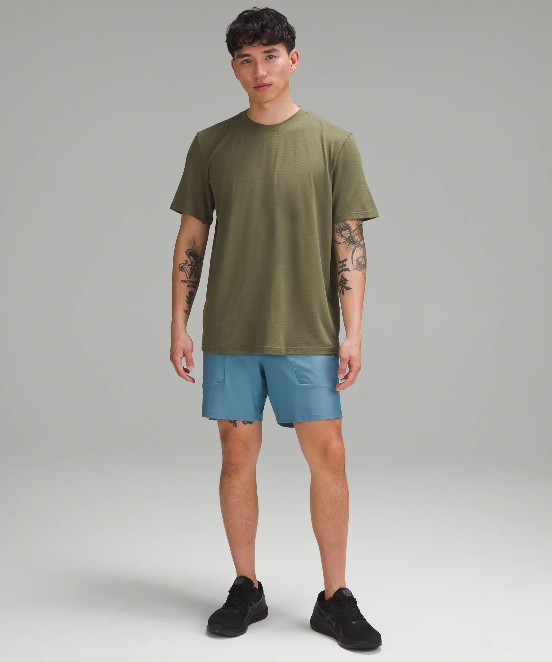 License to Train Relaxed Short-Sleeve Shirt Medium Olive
