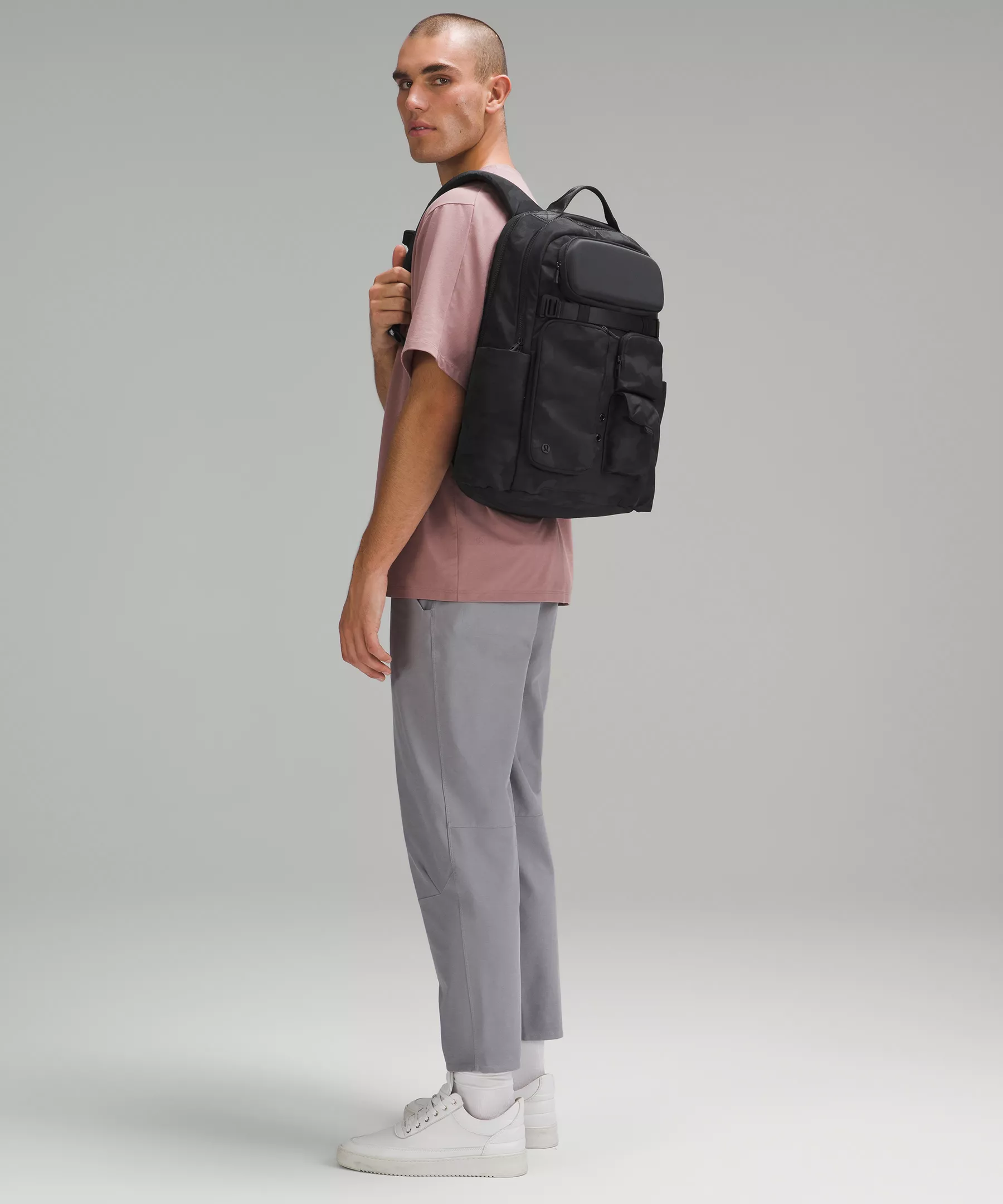 Cruiser Backpack 22L Heritage 365 Camo Deep Coal Multi Black Ripstop